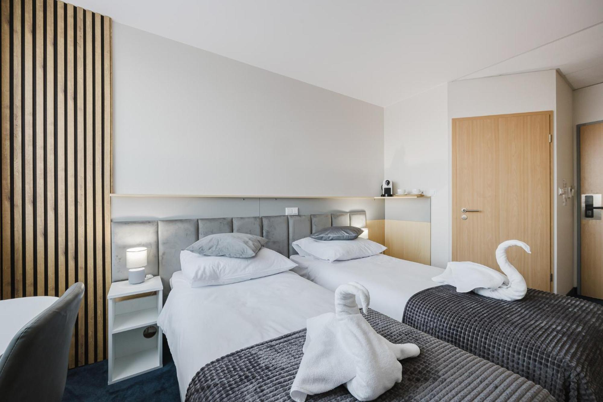 Silver - - By Kramm Aparthotel